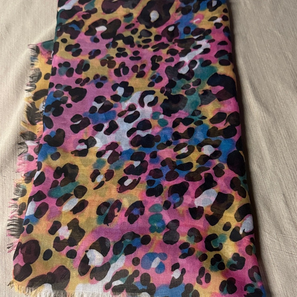 David and Young Multicolor Leopard Print Scarf